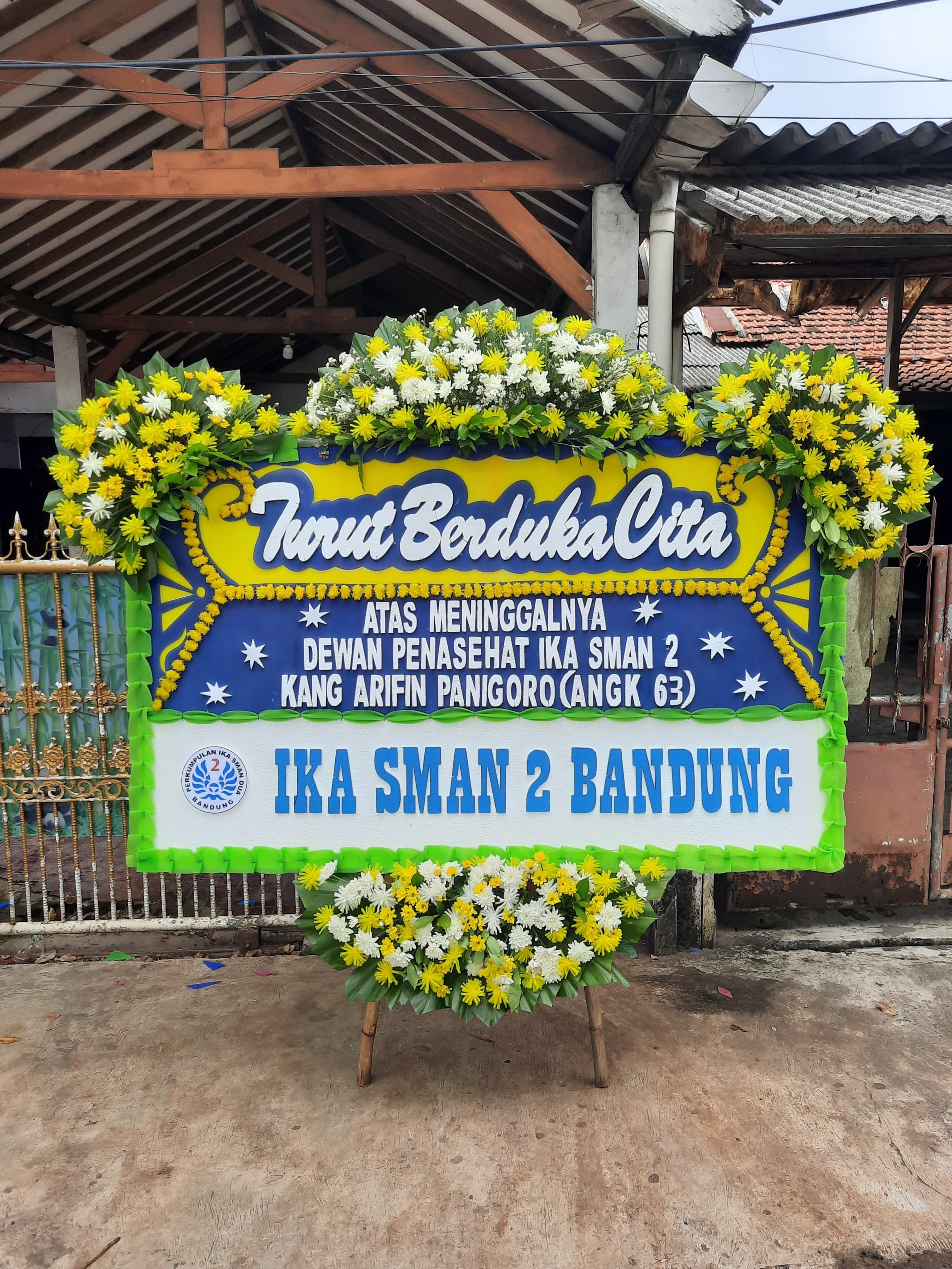 Karangan Bunga Jelambar | Florist Jakarta Barat Terbaik & Pengiriman Cepat
